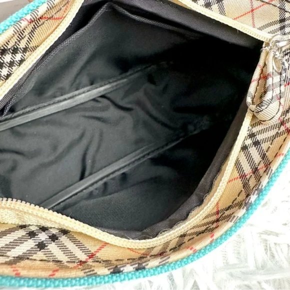 Burberry mini canvas crossbody bag with chain - Picture 13 of 16